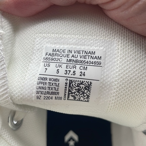 Converse White Chuck Taylor All Star LUGGED HI Sneaker, size 7 - Picture 6 of 7